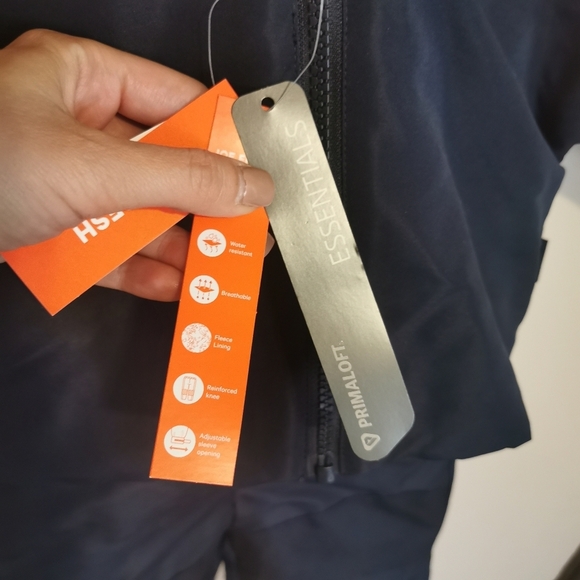 Winter jacket with snowpants suit  bnwt 3-6m - Picture 3 of 8